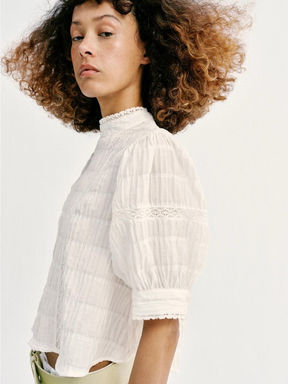 Zara Cream Lace-Panel Short Puff Sleeve Blouse - Picture 2 of 5